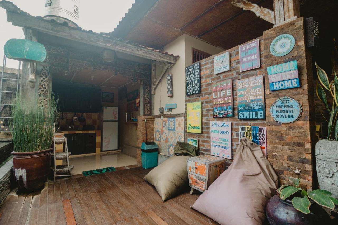 Samblung Mas House Denpasar Exterior foto